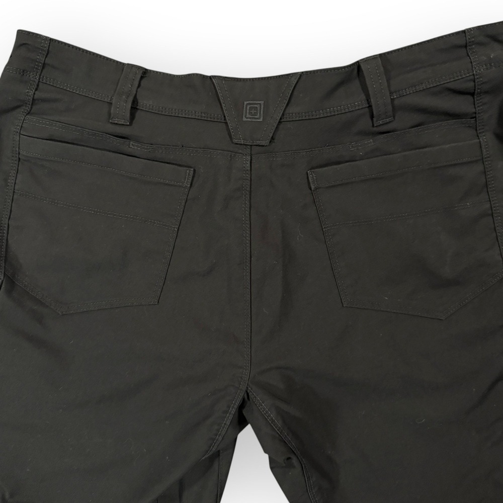 5.11 Apex Tactical 11" Cargo Shorts Mens 40 Black Utility Outdoor Hiking - Picture 5 of 10